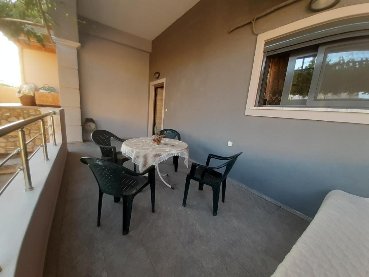 Utsi Villa Ligidhes Kültér fotó